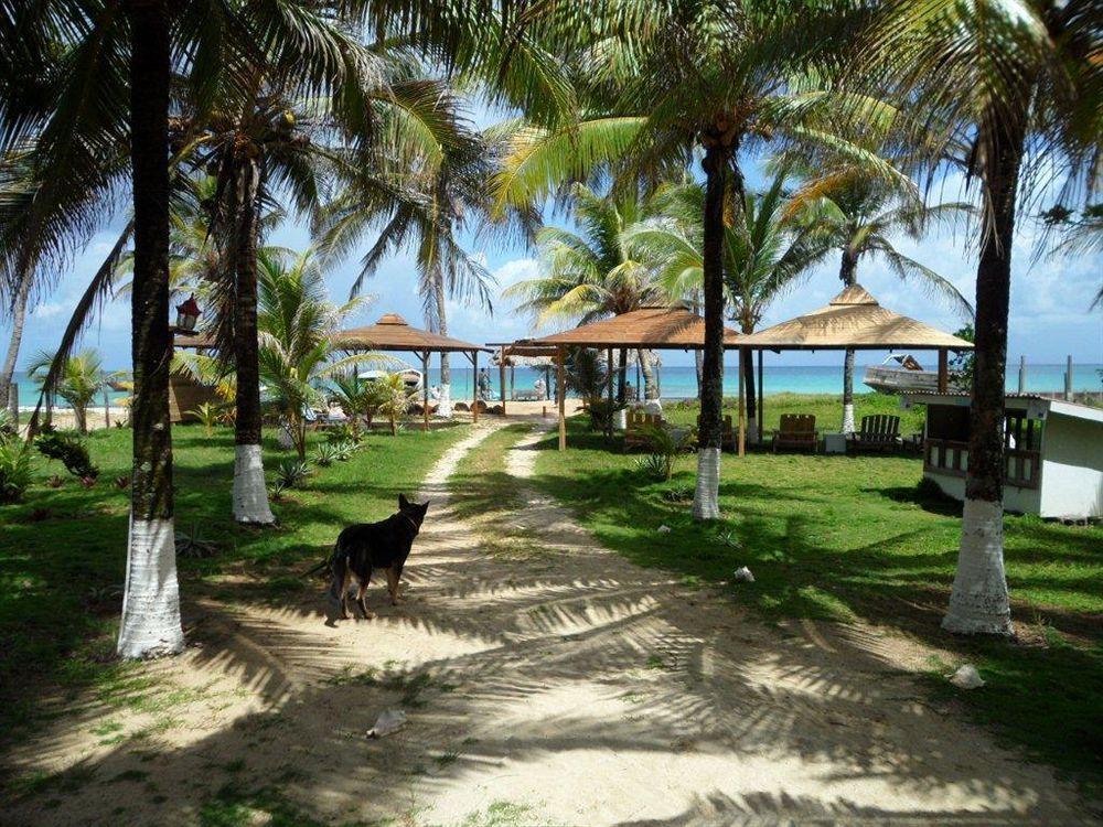 Paraiso Beach Hotel Brig Bay Εξωτερικό φωτογραφία