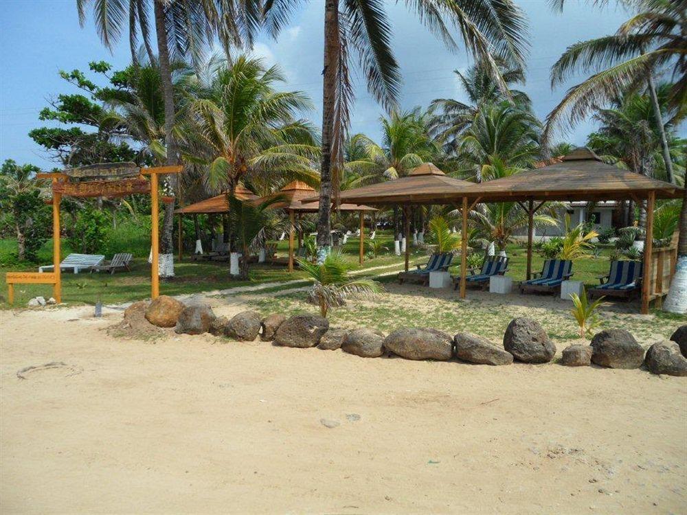 Paraiso Beach Hotel Brig Bay Εξωτερικό φωτογραφία