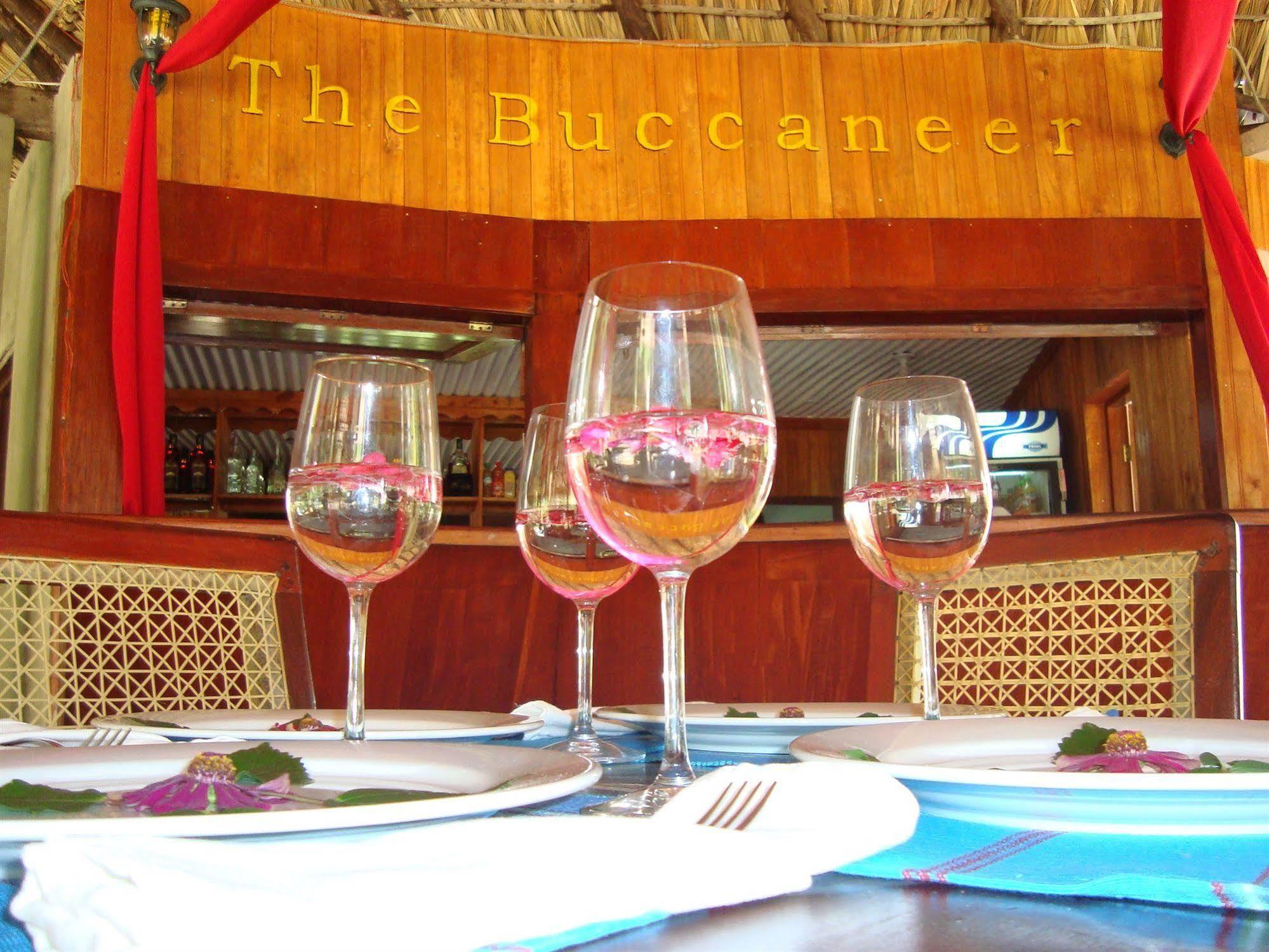 Paraiso Beach Hotel Brig Bay Εξωτερικό φωτογραφία